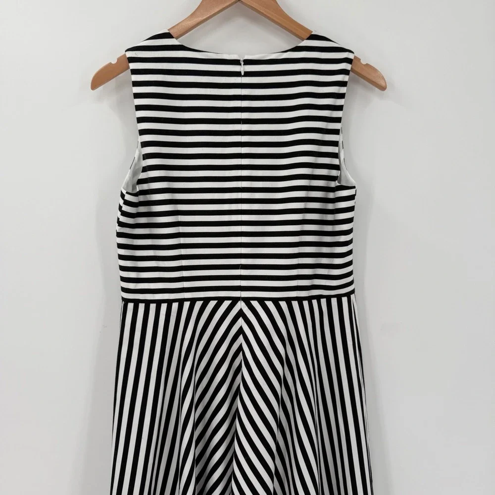 NWT Ann Taylor Petite 6P Black White Stripe Fit & Flare Dress - Picture 5 of 10